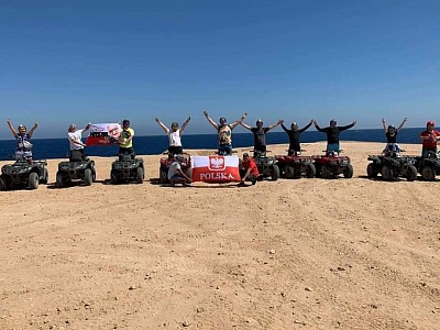 Kłady przy klifie na plaży 30$